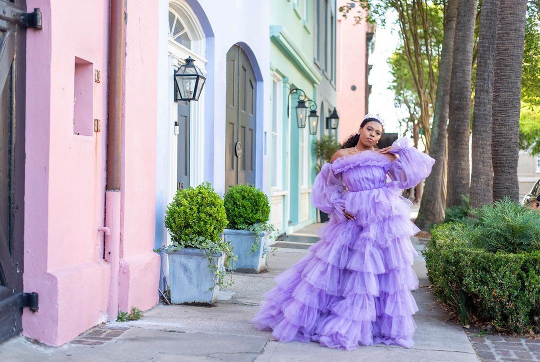 The Delessavynne (Reg + Curvy) Dress