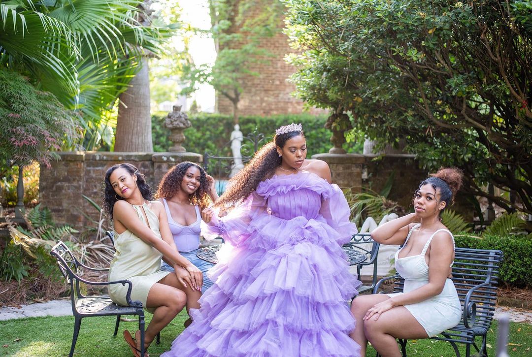 The Delessavynne (Reg + Curvy) Dress